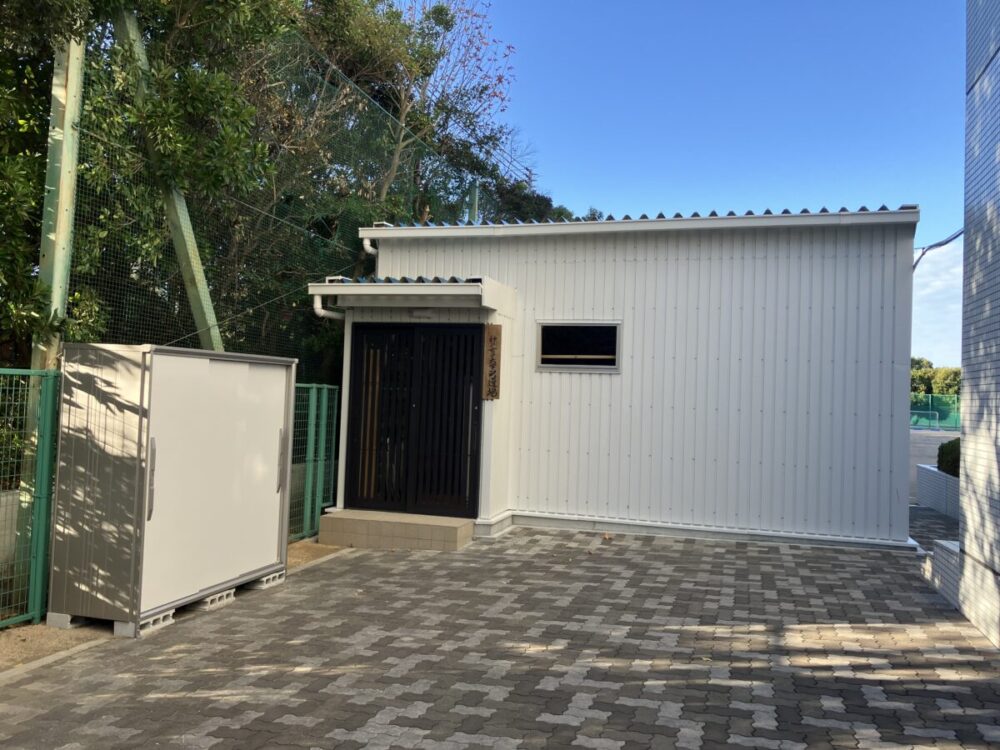 弓道場　外観・東面